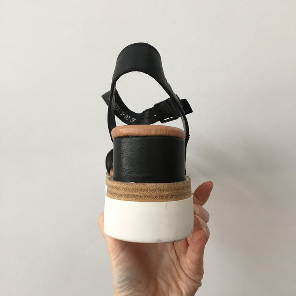 Django & Juliette Boogly ~ Tan ~ Black ~ Almond ~ All Black ~ Leather Wedge