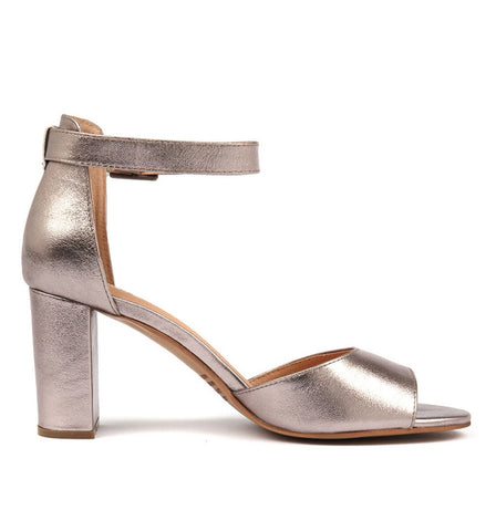 Django & Juliette Tilia Leather Heel ~ Nude ~ Light Pewter