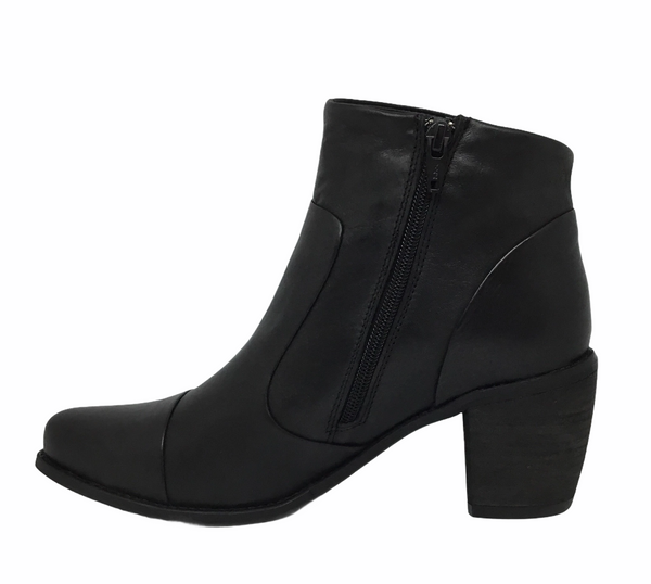 EOS Claris W Boot Black Leather