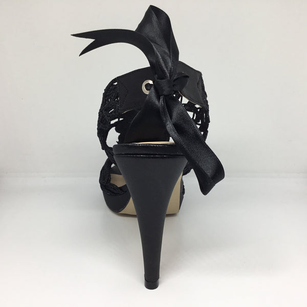 Neo Waltz Black Heel