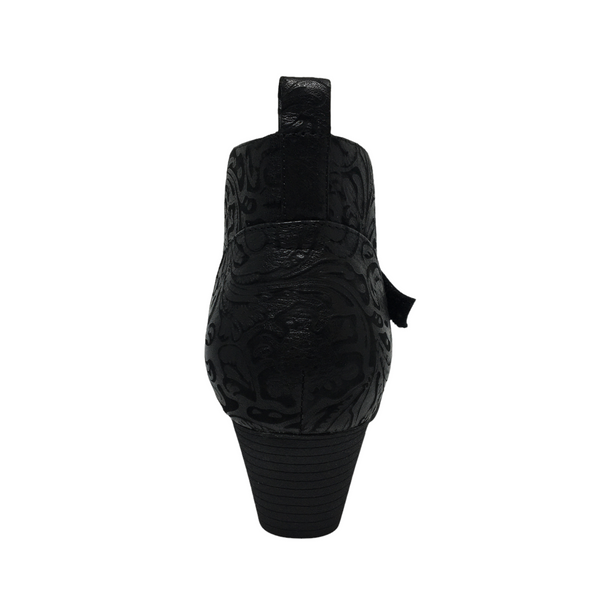 Hinako Cooma Black Embossed Boot