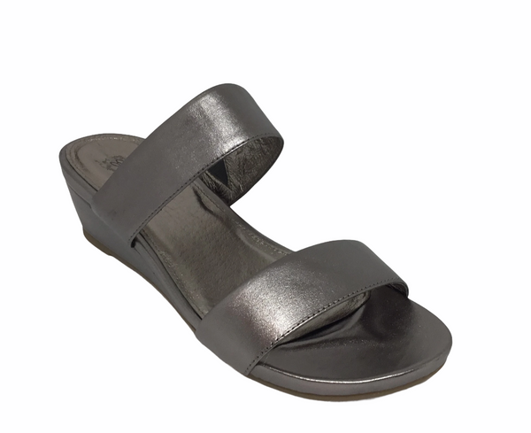 Gamins Raeia Pewter Metallic Leather Slide