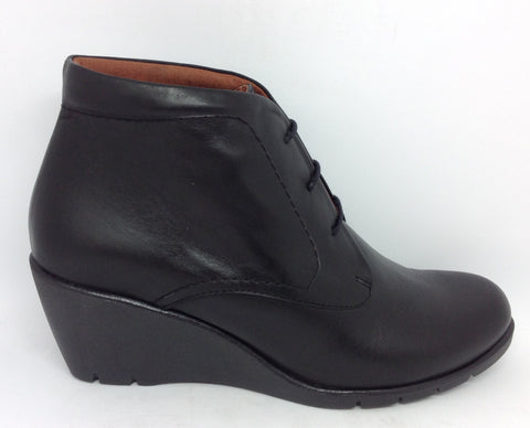 The Flexx Dango Black Leather Wedge